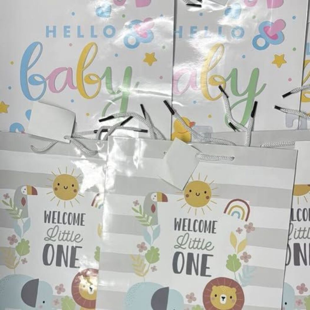 6 Baby Shower Gift Bags, NEW